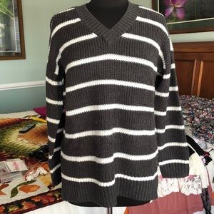 Like new striped sweater